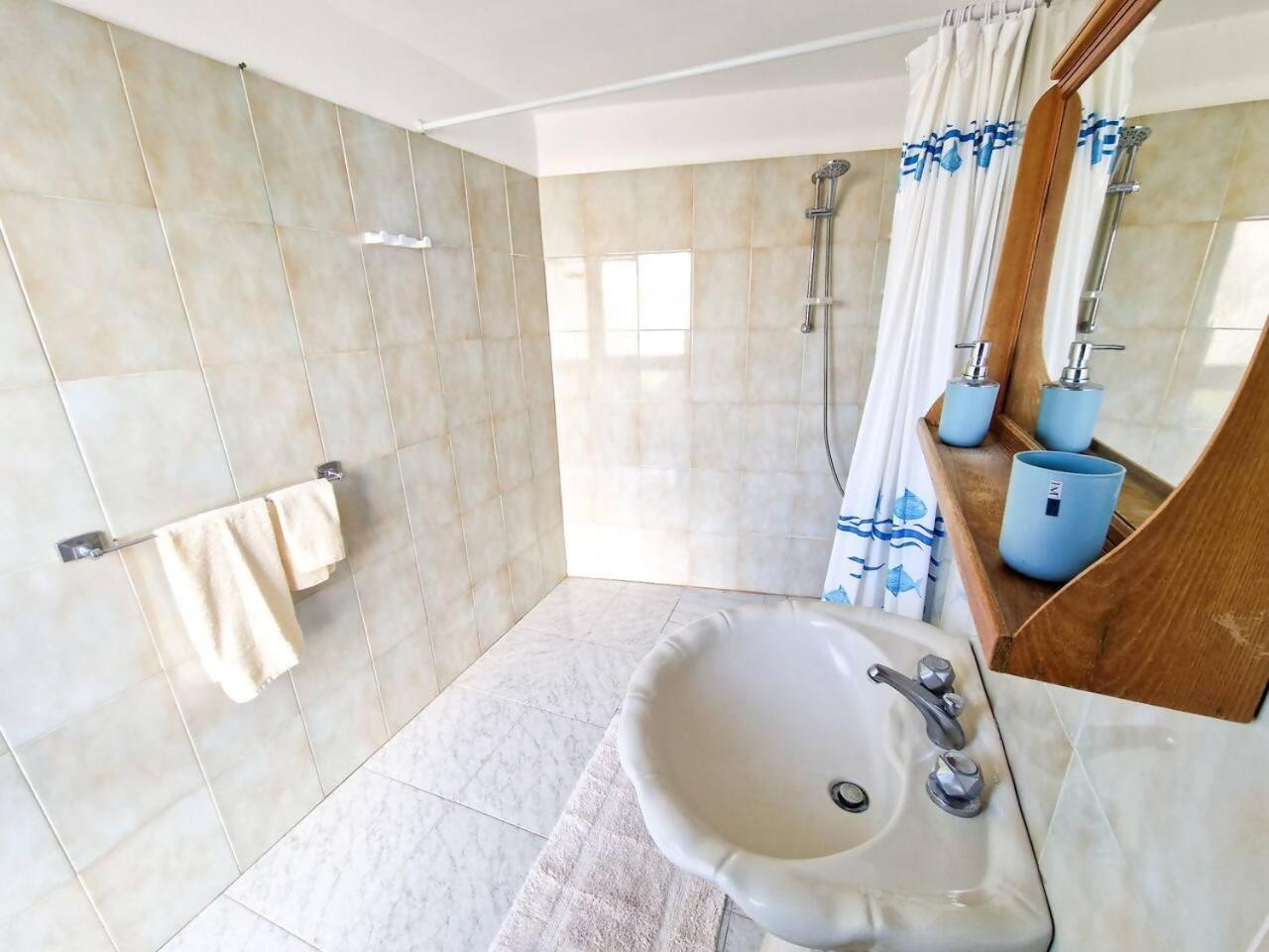Villa Turchese Santisidoro Nordsudcasavacanza Torre Squillace Bagian luar foto